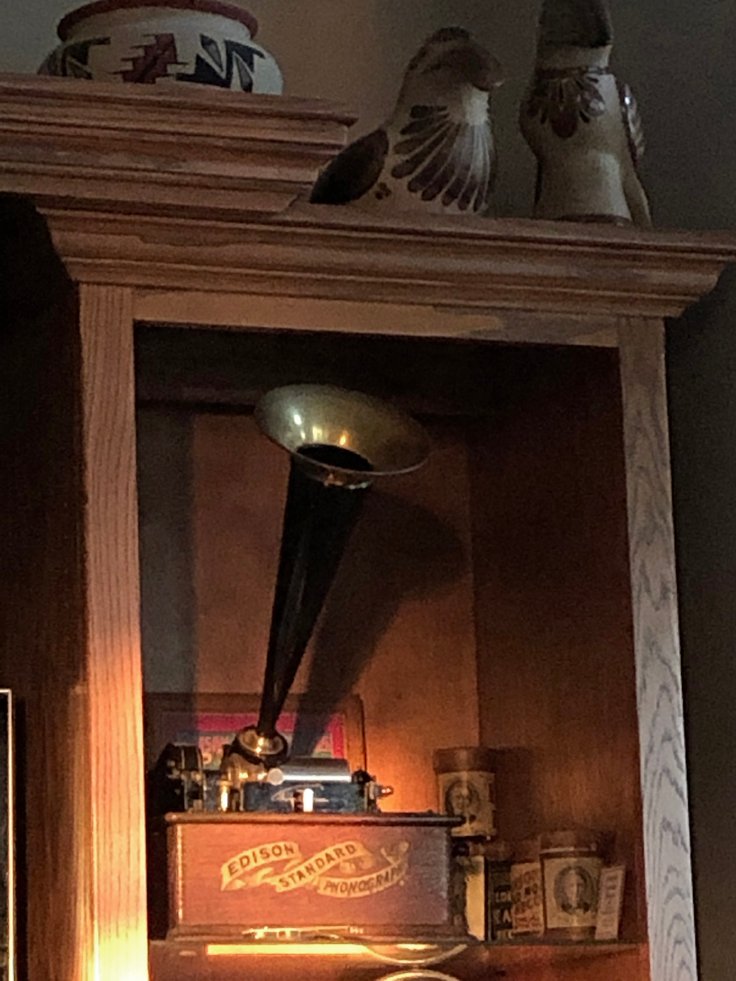 1904 Edison cylinder player