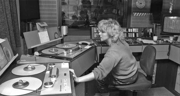 German Broadcast with Telefunken M15a