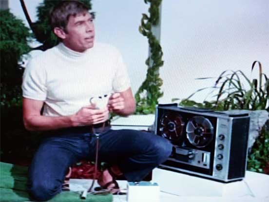 Lee Marvin with Sony TC-260