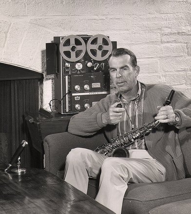 Roberts 770 reel tape recorder with Fred McMurray