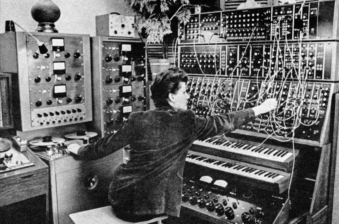 Wendy Carlos with Ampex reel tape recorders