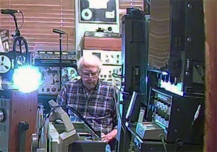 Greg Klinginsmith repairing MOMSR Sturder A807 power