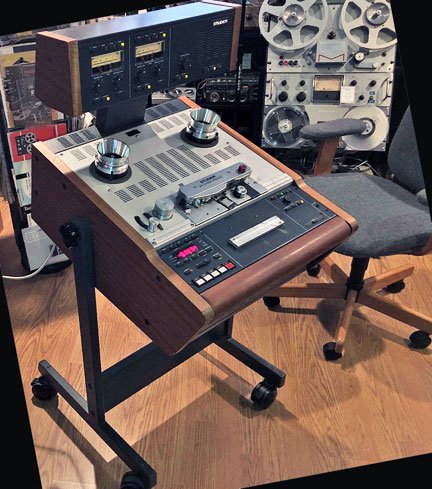 Greg Klinginsmith repairing MOMSR Sturder A807 power